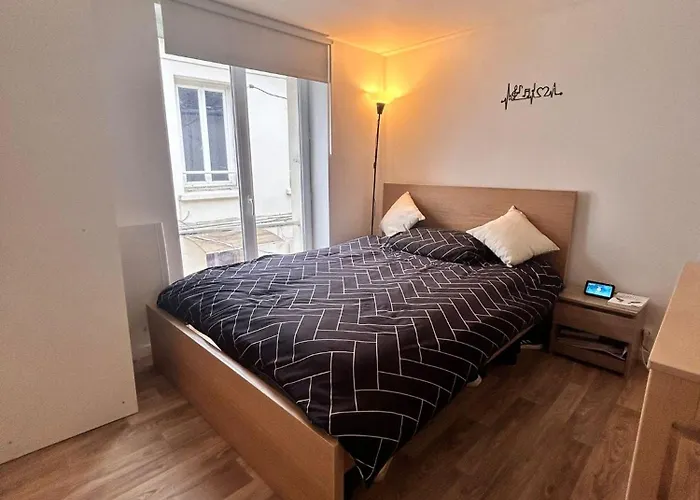 Apartament Cosy In *