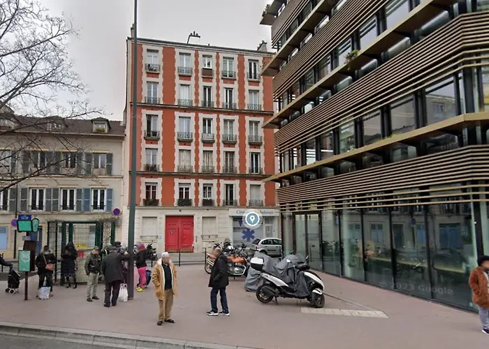 Cosy In Clichy