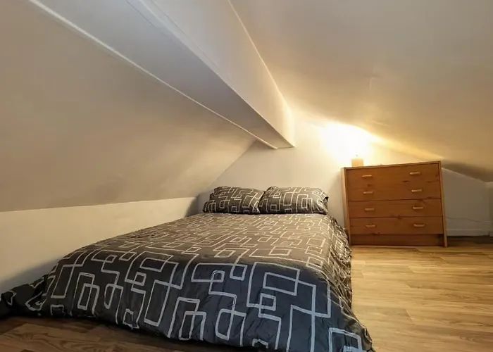 Appartamento Cosy In Clichy